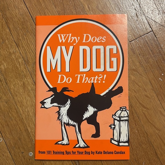 Vintage 90s Why does my cat do that?! Why does my dog do that?! Paperback book - Picture 2 of 9